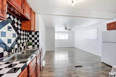 2537 Ontario St, Pueblo, CO 81004 - Photo 31