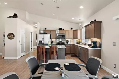 624 E Paradise Dr, Pueblo West, CO 81007 - Photo 11