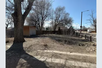 2402 Wyoming Ave, Pueblo, CO 81004 - Photo 17