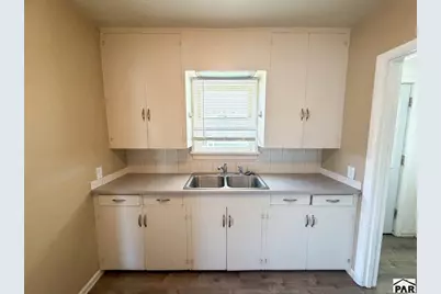 701 S 9th St, Lamar, CO 81052 - Photo 9