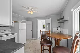 2810 Franklin Ave, Pueblo, CO 81003 - Photo 15