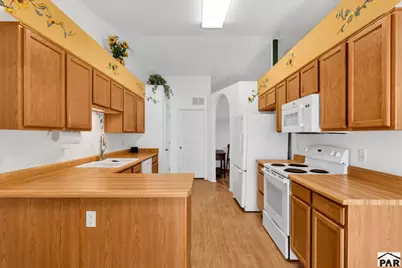 1800 Kingsroyal Blvd #P, Pueblo, CO 81005 - Photo 13