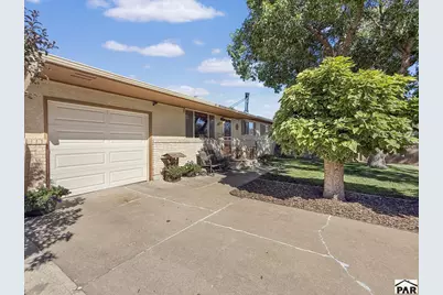 2129 Rosewood Lane, Pueblo, CO 81005 - Photo 3