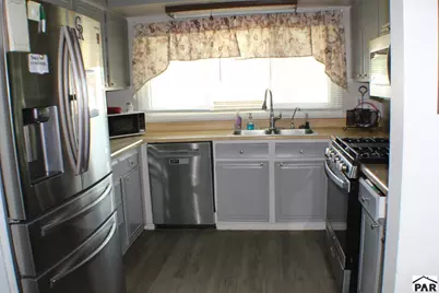 321 W Birdie Dr, Pueblo, CO 81007 - Photo 5