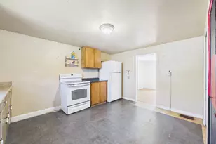 1101 Catalpa St, Pueblo, CO 81001 - Photo 9