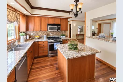 8 Scotland Rd, Pueblo, CO 81001 - Photo 9