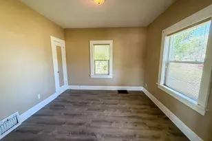 910 S 7th St, Lamar, CO 81052 - Photo 7