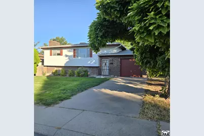 112 La Rochelle Dr, Pueblo, CO 81005 - Photo 1