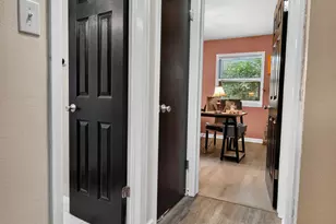 1124 Revere Ln, Pueblo, CO 81001 - Photo 9