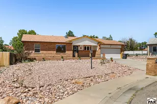 9 Carefree Ct, Pueblo, CO 81001 - Photo 3