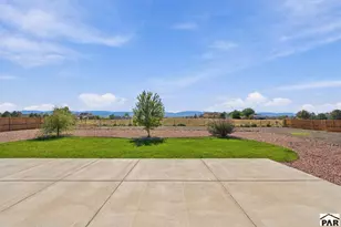 877 S Avenida del Oro W, Pueblo West, CO 81007 - Photo 25