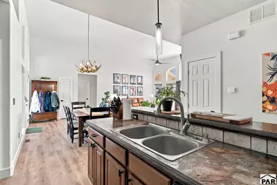 877 S Avenida Del Oro W, Pueblo West, CO 81007 - Photo 9