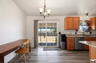 458 W Lookout Dr, Pueblo, CO 81007 - Photo 7