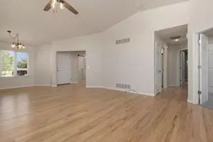 20 Kingsboro Way, Pueblo, CO 81005 - Photo 7