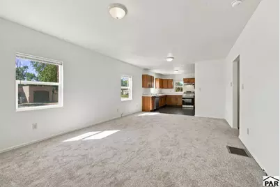 739 Euclid Ave, Pueblo, CO 81004 - Photo 9