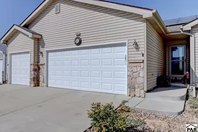338 Hawthorne Ave, Johnstown, CO 80534 - Photo 3
