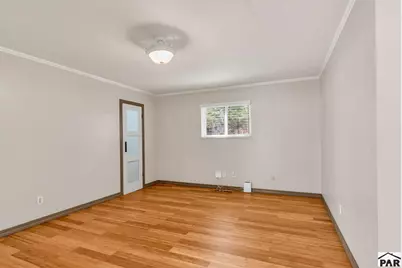 638 Cleveland St, Pueblo, CO 81004 - Photo 43