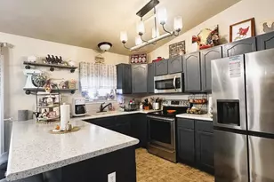 555 E McClave Dr, Pueblo West, CO 81007 - Photo 7