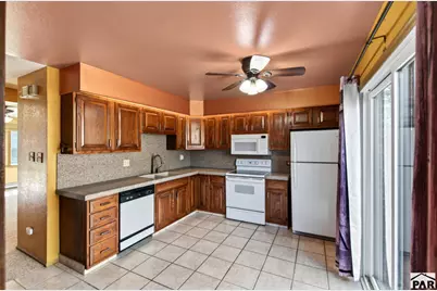 2105 Chatalet Lane #G, Pueblo, CO 81005 - Photo 7