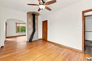 916 Nevada Ave, Trinidad, CO 81082 - Photo 3