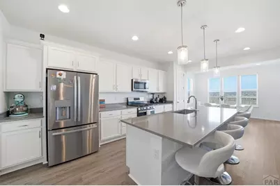 2213 Sunrise Ln, Pueblo, CO 81008 - Photo 3