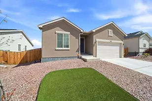 2213 Sunrise Ln, Pueblo, CO 81008 - Photo 1
