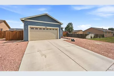 2319 W 18th St, Pueblo, CO 81003 - Photo 7