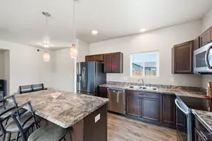 2319 W 18th St, Pueblo, CO 81003 - Photo 25