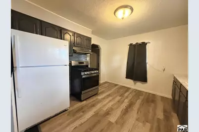 1127 W 16th St, Pueblo, CO 81003 - Photo 7