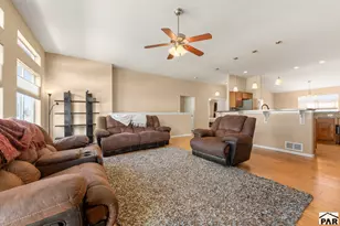 5248 Kingfisher Dr, Pueblo, CO 81008 - Photo 7