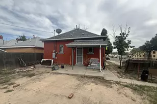 825 W 11th St, Pueblo, CO 81003 - Photo 11
