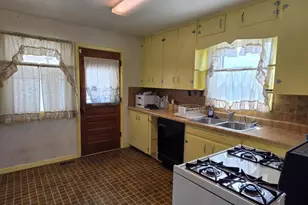 2726 Atlanta Ave, Pueblo, CO 81003 - Photo 5