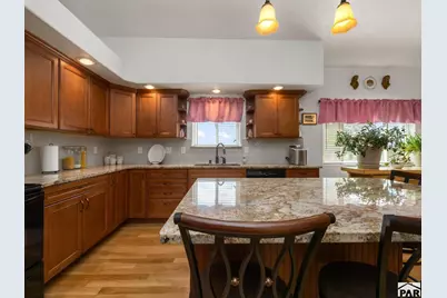 1058 E Marengo Dr, Pueblo West, CO 81007 - Photo 9