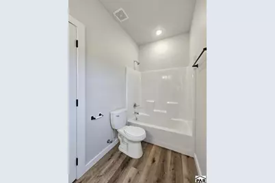 559 Moore Ave, Las Animas, CO 81054 - Photo 13