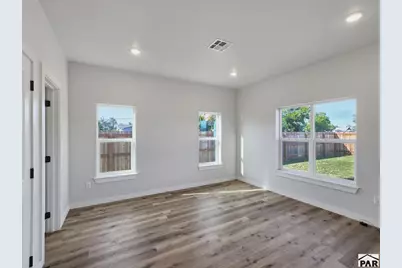 559 Moore Ave, Las Animas, CO 81054 - Photo 7