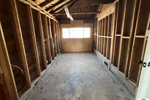 1824 E 4th St, Pueblo, CO 81001 - Photo 5