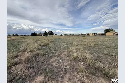 1089 W Shenandoah Dr, Pueblo West, CO 81007 - Photo 5