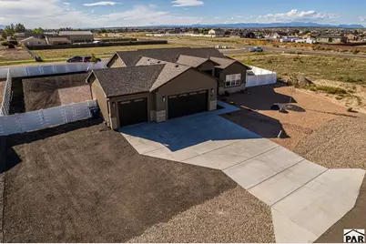 787 N Edgewater Dr, Pueblo West, CO 81007 - Photo 31