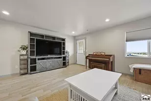 4966 Beckwith Dr, Colorado City, CO 81019 - Photo 5