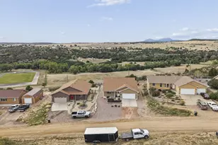 4966 Beckwith Dr, Colorado City, CO 81019 - Photo 3