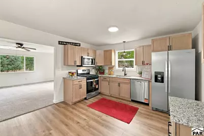 2051 Oriole Rd, Pueblo, CO 81006 - Photo 13