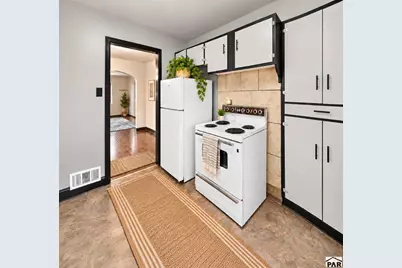 1314 Court St, Pueblo, CO 81003 - Photo 3
