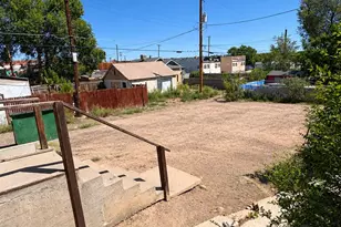 208 N Bradford Ave, Pueblo, CO 81003 - Photo 5