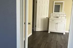 208 N Bradford Ave, Pueblo, CO 81003 - Photo 31