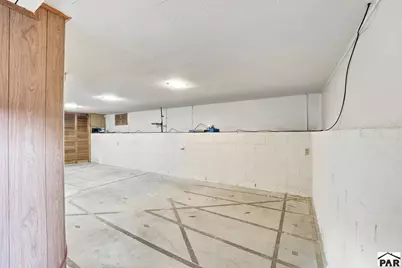 411 Kenwood Dr, Pueblo, CO 81004 - Photo 39