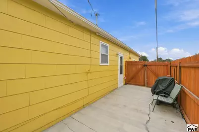 411 Kenwood Dr, Pueblo, CO 81004 - Photo 59