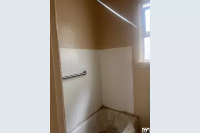 1018 E Abriendo Ave, Pueblo, CO 81004 - Photo 9