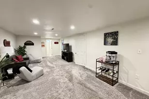 29 Loyola Ln, Pueblo, CO 81005 - Photo 5