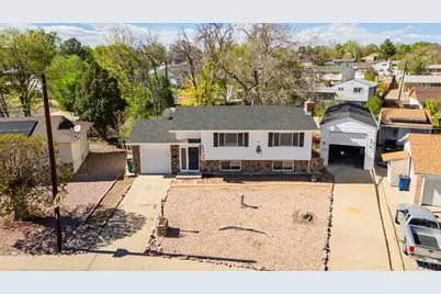 11 Macgregor Rd, Pueblo, CO 81001 - Photo 3