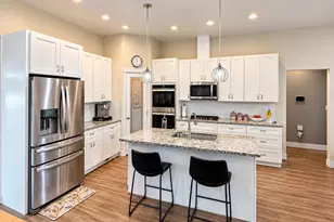 711 N Paradox Dr, Pueblo West, CO 81007 - Photo 9